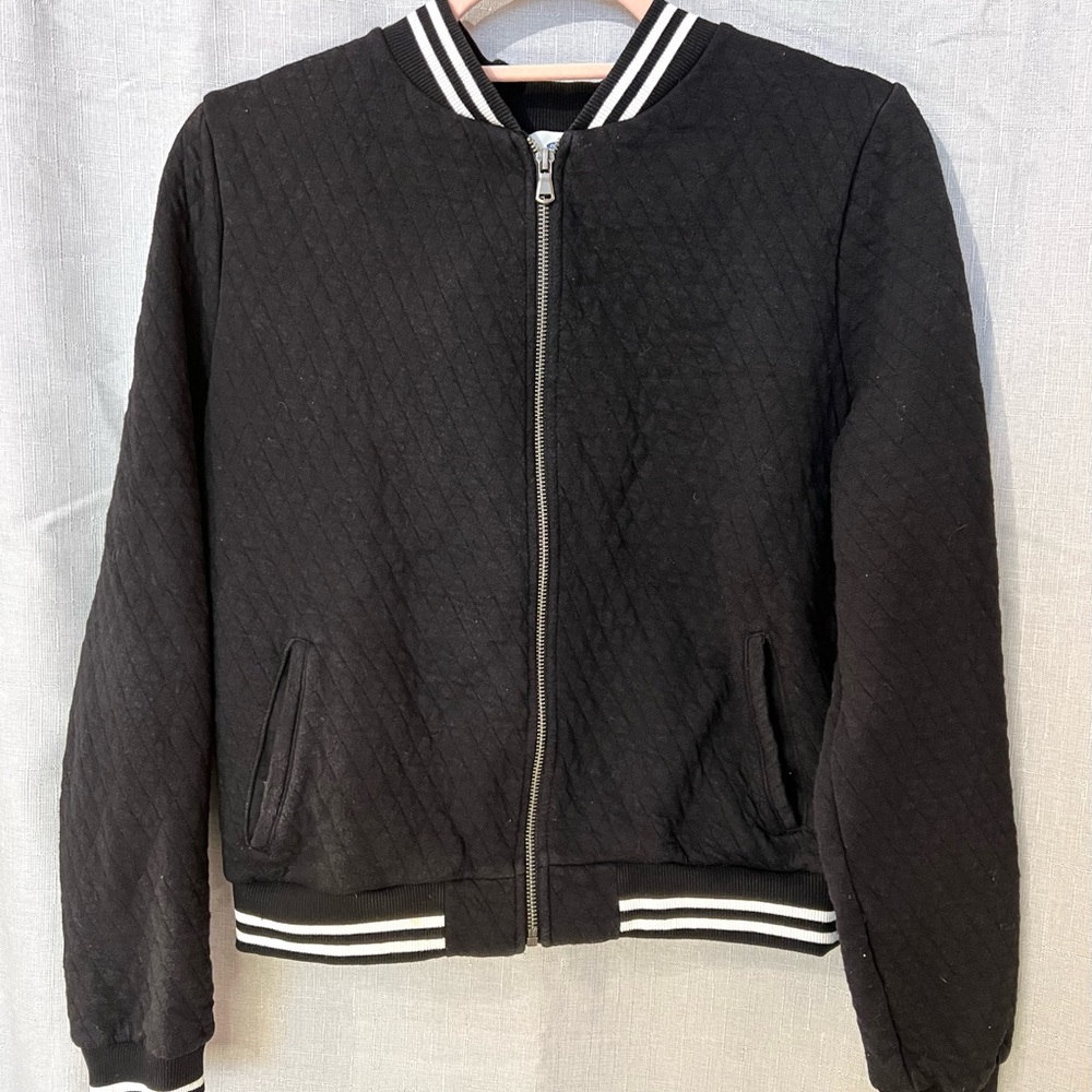 Old Navy Women’s Size Small Cotton Blk Quilted Bomber Jacket Sweater Sporty